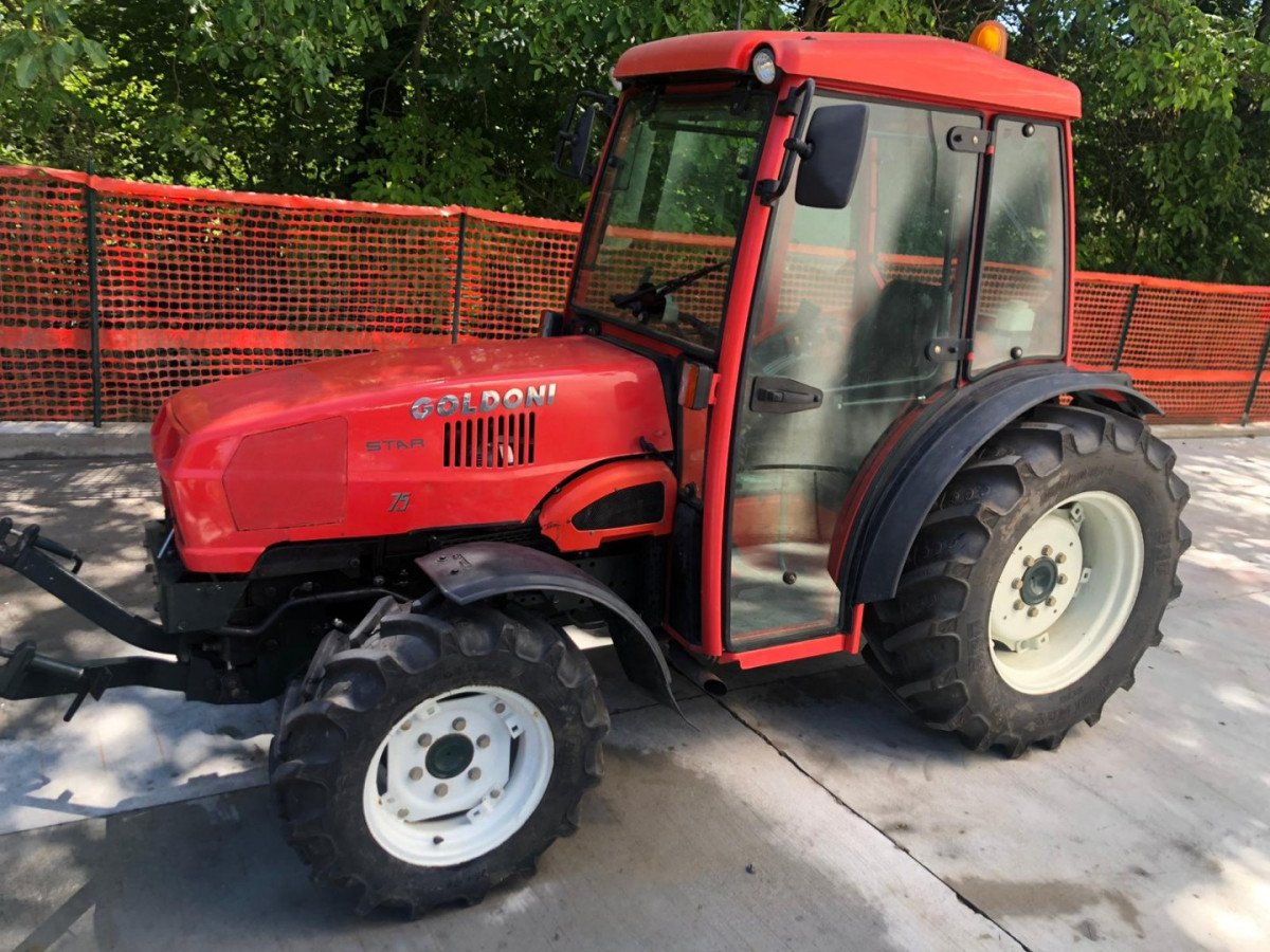 Al momento stai visualizzando Goldoni Star 75