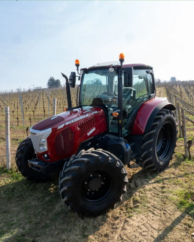 McCormick con l'80% di contributo? Sì, ma non per molto.
I fondi del Bando 5.0 e del PSR stanno finendo, ma c’è ancora tempo per sfruttarli.E noi siamo qui per aiutarti a farlo, senza perderti tra mille moduli.✅ Contributo fino all'80% sull’acquisto
✅ Robino ti segue passo dopo passo
✅ Possibilità di finanziamento agevolato, anche a tasso 0%🔥 Se stai pensando di cambiare trattore, il momento è ora.
📞 Contattaci o passa a trovarci.@mccormick_tractors_it